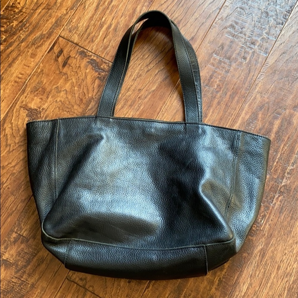 Black leather tote